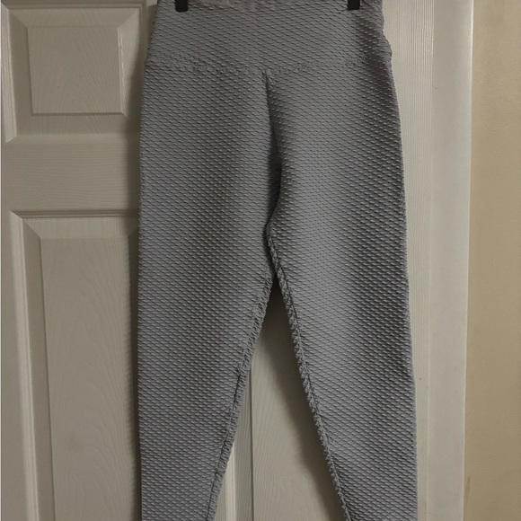 Booty by Brabants Curvy Croco Light Blue Leggings, O/S - Picture 3 of 5